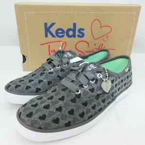 MA1509【スニーカー】ケッズ テイラースイフトモデル★Keds CH TS HEARTD CHARCOAL★WF52379 61465★レディース 5M★靴 スニーカー★未使用の画像1