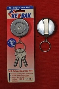 No.88056-164 Key-Bak 伸縮チエン60cm・裏面にベルト通し付。 Made in USA・ 