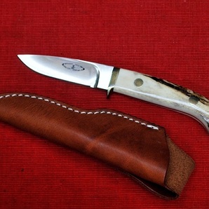 No.LV-100/Stag シルバーハンター 鹿角柄・皮革ケース・8A-Stainless steel Blade:7cm ・Overall:19cm YOSHI-Brandの画像2