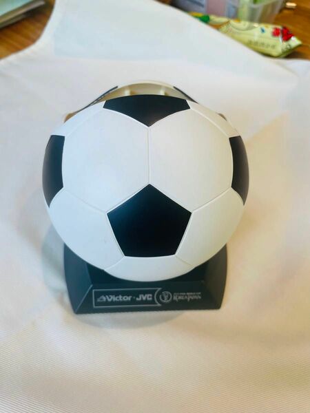 FIFA × Victor コラボ サッカーボール型リモコン立て