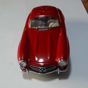 1/18 メルセデスベンツ300SL　ダイキャストモデルミニカー