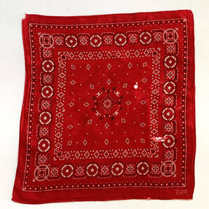 【VINTAGE*1960’s USA BANDANA*ヴィンテージバンダナ*EUREKA PRINTING社*RN23733*100％ Cotton*FAST COLOR*片耳*MADE IN USA】⑬の画像1