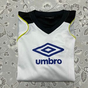 UMBRO アンブロ　サッカー　長袖Tシャツ　練習着　140cm