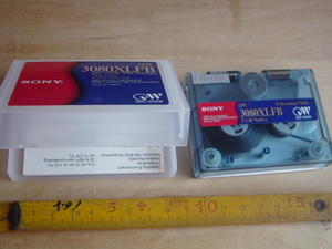 SONY データカートリッジ QW 3080XLFB 容量:2GB 圧縮時4GB テープ ストレージ　即決　送料込み
