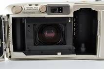 【美品】オリンパス OLYMPUS μ u [mju:] ZOOM 105 DELUXE コンパクトフィルムカメラ_画像6