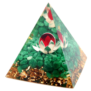 オルゴナイト ピラミッド 蓮の花 orgonite pyramid 置物 天然石 パワーストーン 浄化 ホワイトデー 2024 プレゼント