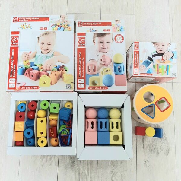 Hape ハペ 1-2-3シェイプソーター　ひもとおし　にほん米がらがらつみきセット