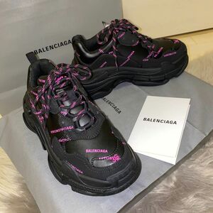 BALENCIAGA スニーカー