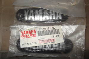 ヤマハ旧車　タンクマーク　未使用品　１１０ｍｍ X ３０mm 　YAMAHA　１３２－２４１６１－００