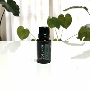 doTERRA★ドテラ★サイプレス★15ミリリットル