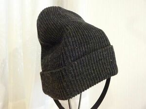 〓 CARE LABEL 〓 Accessory PAGEBOY メンズ・レディース　濃い灰色帽子　ニット帽　サイズ５７cm〜５９cm　キャップ　帽子　韓国製