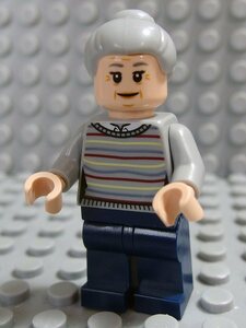 ★LEGO★ミニフィグ【スーパーヒーローズ】Aunt May_C(sh721)