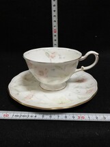 CS2224.【美品】NARUMI ナルミ カップ ソーサー ティーカップ 花柄 洋食器/60_画像1