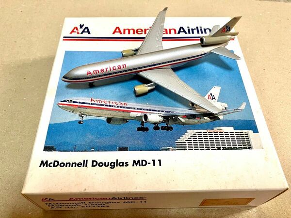 MD-11 American Airlinrs (herpa 1/500) ヘルパ herpa