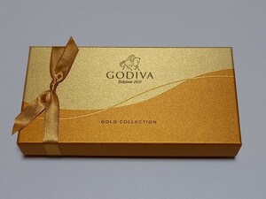 ゴディバ　GODIVA　8粒　クラシックゴールドコレクション　ショコラ　カレ　未開封　