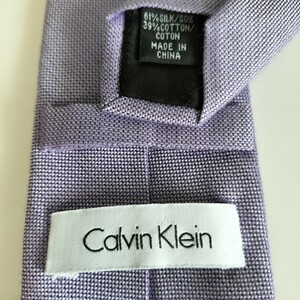 カルバンクライン（Calvin Klein)薄パープルネクタイ