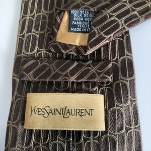 イヴサンローラン（YVES SAINT LAURENT）ブラウン長丸ネクタイ