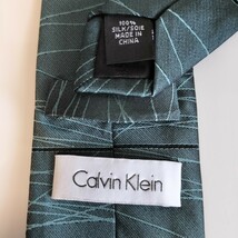 カルバンクライン（Calvin Klein)緑線ネクタイ_画像1