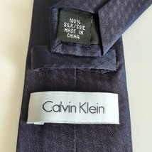 カルバンクライン（Calvin Klein)ダークパープルネクタイ_画像1
