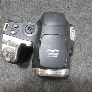 棚13.B1174 FUJIFILM 富士フイルム FinePix S8000fd コンパクト デジタルカメラ 現状品 の画像4