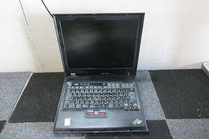棚12.B1199 IBM ThinkPad Type 2388 2000 Professional 1-2CPU ノートパソコン 本体のみ　