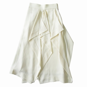 アキラナカ AKIRA NAKA ロング 変形 フレア スカート AW1930-OW サイズ1 オフホワイト レディース