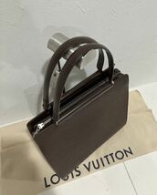 LOUIS VUITTON 極上美品 エピ レザー バッグ フィガリ ルイ・ヴィトン バック_画像2