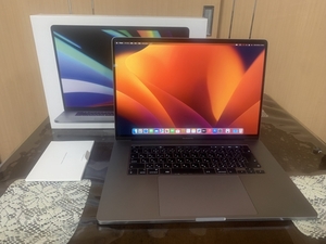 レア 極美品 Apple MacBook Pro Retina A2141 2019 モデル Core i7 2.6GHz/16インチ/Radeon Pro 5300M/Win10 Pro/16GB/SSD 512GB/Touch Bar