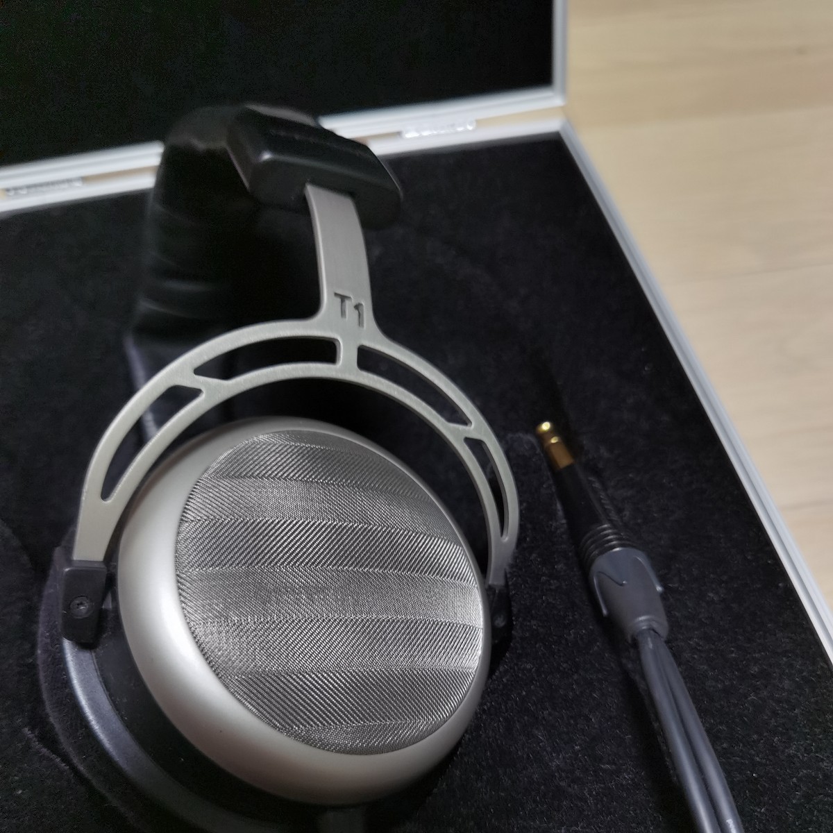 Yahoo!オークション -「beyerdynamic t1」の落札相場・落札価格