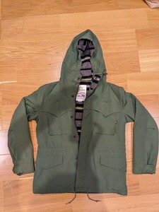 ALPHA INDUSTRIES アルファインダストリーズ　× Lee リー　コラボ