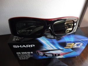 SHARP シャープ 3Dメガネ　AN-3DG10-R　取扱説明書付き　レッド　美品