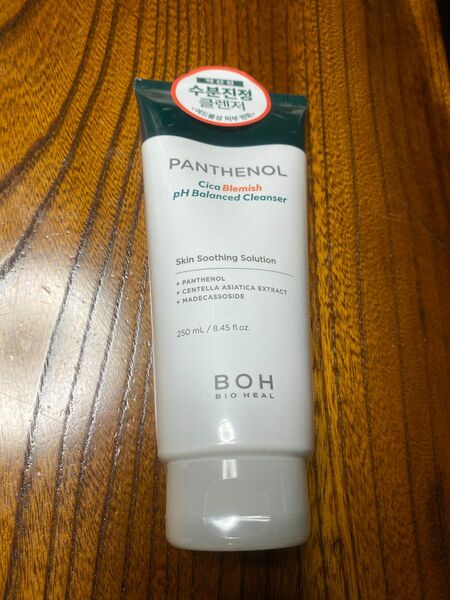 PANTHENOL cica blemish ph balanced cleanser250ml