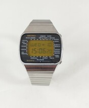 ジャンク　SEIKO　セイコー　ワールドタイム　クォーツ　 クロノグラフ　アラーム　デジタル　腕時計　レア　クォーツ_画像2