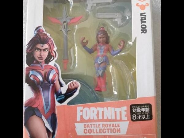 フォートナイト コレクション ミニフィギュア VALOR FORTNITE BATTLE ROYAL COLLECTION