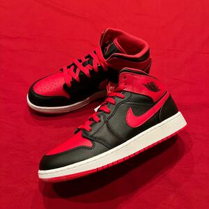 定価13,750円　24.5㎝　6.5Y　NIKE　ナイキ　AIR JORDAN 1 MID GS　エアジョーダン1　新品　スニーカー　ジュニア　キッズ　レディース　