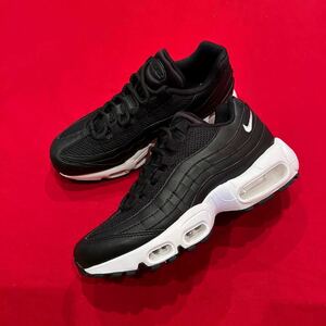 定価18,700円　23.5㎝　NIKE　ナイキ　AIR MAX 95　エアマックス95　新品　スニーカー　黒　DH8015　atmos　アトモス 