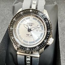 未使用 SEIKO セイコー 5スポーツ SBSA195 ウルトラセブンコラボ限定モデル 腕時計 55周年 国内777本限定 自動巻 保管現状品 レア HK0086_画像1