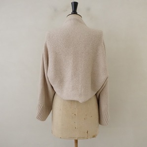 //ホワイト whyto. *KNIT MUFF CARDI*ウールモヘヤ混厚手起毛羽織ボレロオープンレクタングルライトベージュ(27-2402-77)【72B42】の画像2