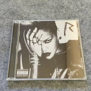 アメリカで購入　リアーナ Rihanna　R指定 RATED R　CD