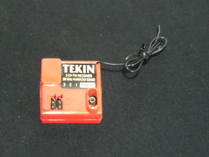 TEKIN　TFM40　FM40MHz　３CH　受信機　レシーバー　中古品　テキン　アソシ　ヨコモ　YOKOMO