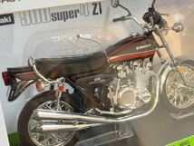 1/12 Z1 KAWASAKI 900SUPER4川崎 カワサキ オレンジタイガー ダイキャストバイク ミニカー オートバイ 青島 完成品z1 z2 zⅠ zⅡ旧車 Z900_画像10