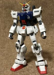 【完成品】MG 1/100 RX-79[G] 陸戦型ガンダム (機動戦士ガンダム 第08MS小隊) GUNDAM マスターグレード プラモデル バンダイ BANDAI