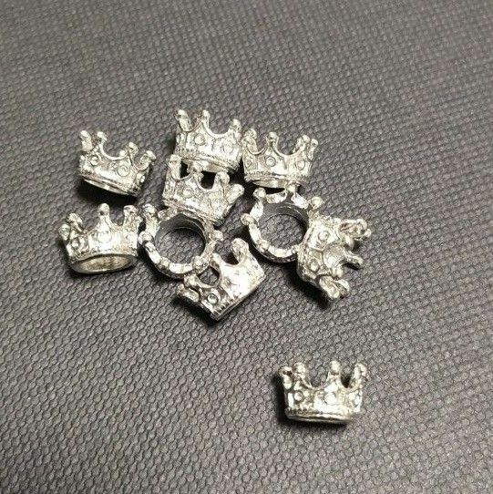 金属チャーム　王冠 1０個入　立体　直径10mm　高6.5mm　内径5.5mm　リング形　クラウン　ニッケルシルバーチャーム