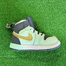 新品 スニーカー型 パターカバー AIR JORDAN 1 RETRO HIGH GT MINT FOAM NIKE ナイキ ジョーダン_画像2