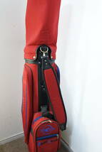 【KSD/R/30】CUVOCAVOのゴルフキャディバッグ・ユースド赤色基調　レディースサイズ　布製ユースド ファスナー作動問題なし。_画像4