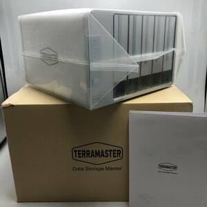 【未検品】TerraMaster D5-300 タイプC 5ベイ外付けハードディスクエンクロージャー HDD付属なし/Y15238-U2