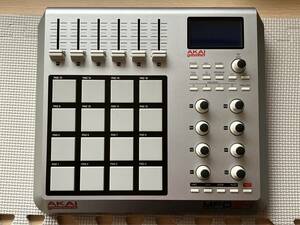 AKAI MIDIコントローラー アカイ Professional　MPD24 16PAD