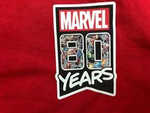 GU ジーユー × MARVEL マーベル メンズ 80YEARS 裏起毛 スウェットトレーナー M 赤 綿ポリエステル_画像3