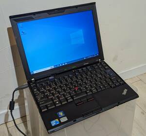 Lenovo ThinkPad X201 Core i7-M620 RAM 4GB SSD 120GB Bluetooth GigaLAN 