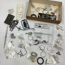 o2542 グンゼ産業 KAWASAKI 650 W1S 1/12 ハイテックモデル カワサキ プラモデル 中古 ジャンク 部品取り_画像2